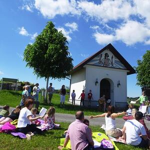 Familienwortgottesdienst am Kalvarienberg